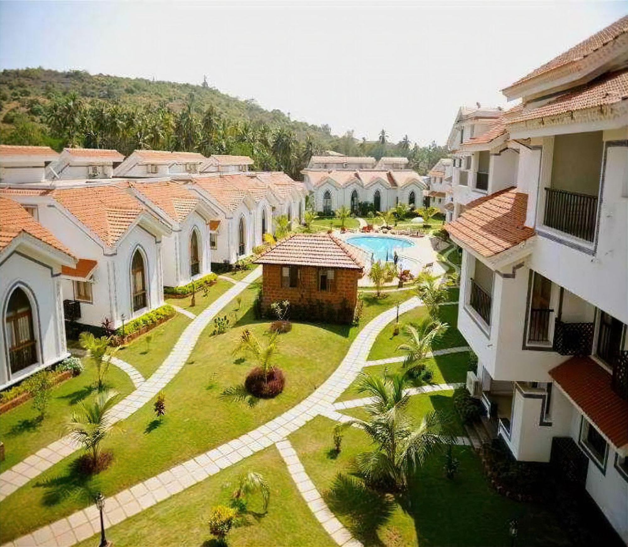 Riviera Hermitage Арпора Екстериор снимка